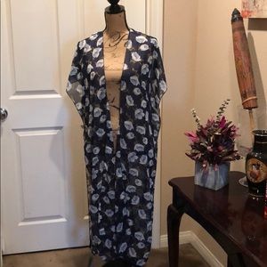 Dark blue floral print Kimono